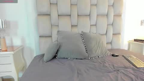 Snapshot of vero_domplay chatting on 02/17/26, 03:03 vero domplay online show from 02/17/26, 03:03