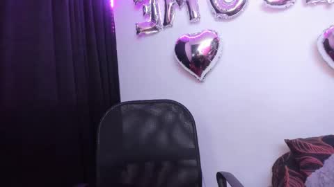  karolina online show from 02/09/25, 06:33