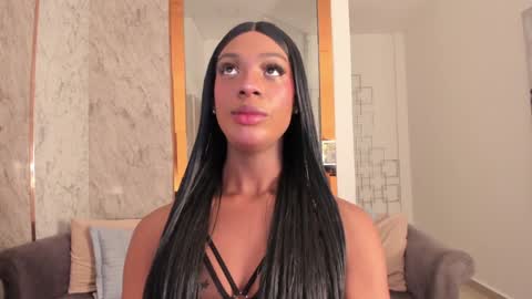 veronica online show from 01/11/25, 09:04