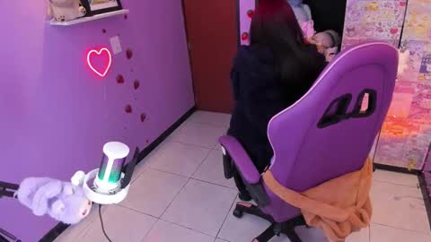     online show from 10/13/25, 11:38