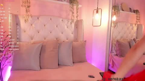 Vero online show from 10/23/25, 01:21