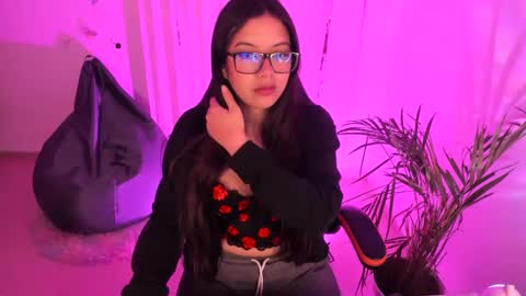 Verolake online show from 02/23/25, 11:11