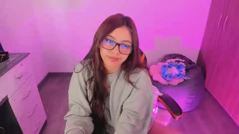 Verolake online show from 10/16/25, 07:48