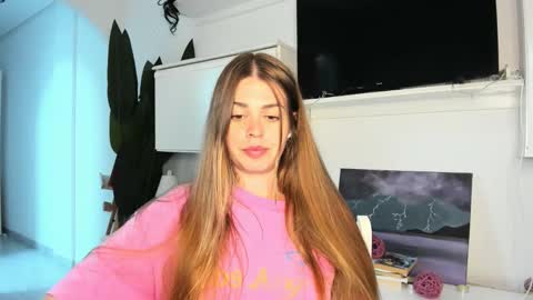 Lolitalolz online show from 11/19/25, 07:03