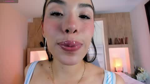 Johovanna online show from 03/28/26, 02:49