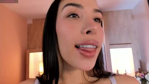 Snapshot of veronica_garciaa chatting on 06/25/26, 01:59 Johovanna online show from 06/25/26, 01:59