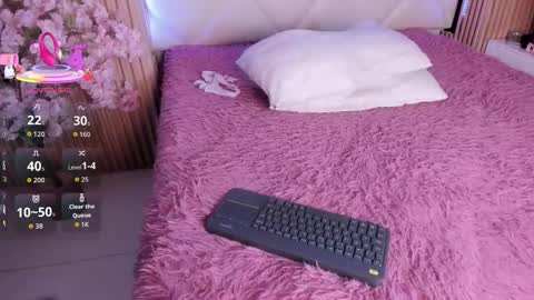 veronica_hill_ online show from 03/10/26, 03:33