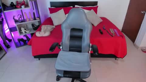 Vero Milf online show from 10/20/25, 07:03