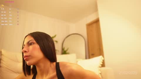 Veronica online show from 02/21/25, 11:22