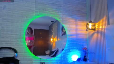 Vero online show from 12/17/24, 08:43