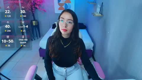 Snapshot of veronica_miiller chatting on 06/16/26, 07:38 veronica online show from 06/16/26, 07:38