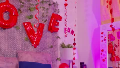 Veronica Olson online show from 02/15/25, 05:51