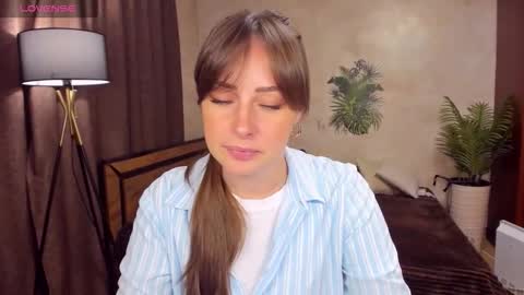 Veronica online show from 10/11/25, 09:30