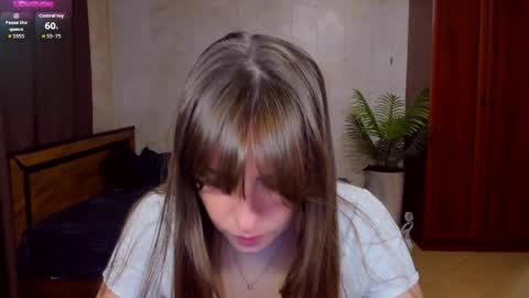 Veronica online show from 03/30/26, 05:08