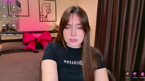 Snapshot of veronicafreman chatting on 04/22/26, 05:10 Veronica online show from 04/22/26, 05:10