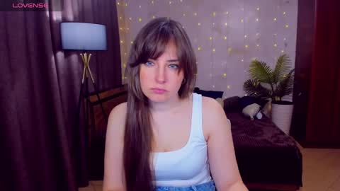Snapshot of veronicafreman chatting on 05/10/26, 06:07 Veronica online show from 05/10/26, 06:07