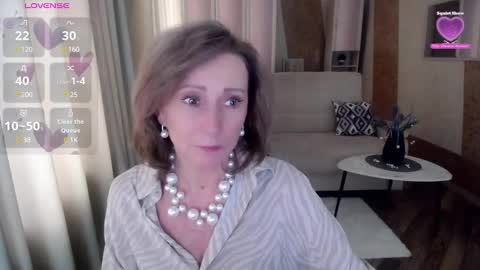 Snapshot of veronicagilbert chatting on 02/12/25, 05:15 Helen online show from 02/12/25, 05:15