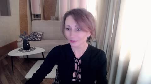 Snapshot of veronicagilbert chatting on 02/17/25, 05:25 Helen online show from 02/17/25, 05:25