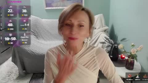 Snapshot of veronicagilbert chatting on 09/10/25, 06:13 Helen online show from 09/10/25, 06:13