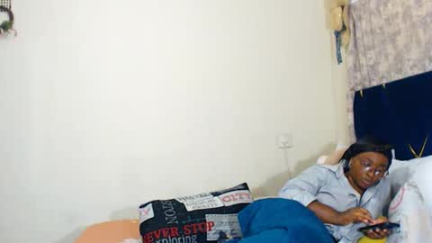 veronicarod1 online show from 04/20/26, 09:27