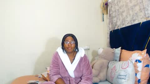 Snapshot of veronicarod1 chatting on 06/08/26, 07:36 veronicarod1 online show from 06/08/26, 07:36
