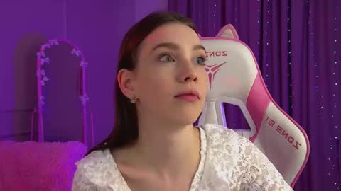 Veronica online show from 03/03/26, 06:30