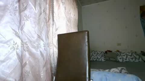 veronika_xi online show from 10/02/25, 08:21