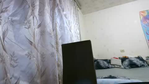 veronika_xi online show from 11/19/25, 07:30