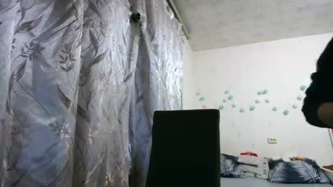 veronika_xi online show from 11/28/25, 07:00