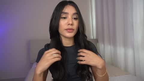  V A L  help me reach 100likes online show from 09/08/25, 05:01