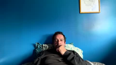 versatilebi7 online show from 10/04/25, 12:25