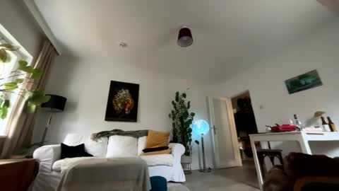 versatilebi7 online show from 11/09/25, 08:12