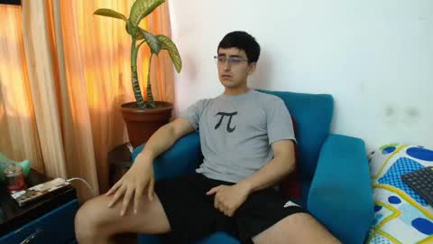 versatileguuy online show from 05/15/26, 10:06