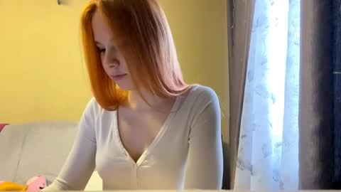 Snapshot of vertiegartrell chatting on 05/21/26, 11:39 Lina online show from 05/21/26, 11:39