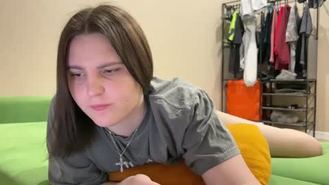 Karina followed me bb online show from 03/01/25, 10:10