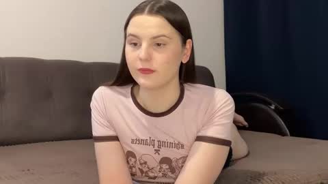 Karina followed me bb online show from 11/28/25, 09:23