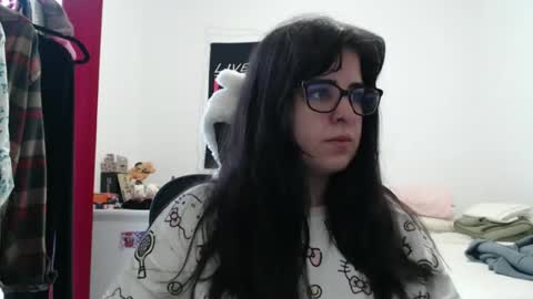 Snapshot of veruca99 chatting on 02/23/26, 12:46 veruca99 online show from 02/23/26, 12:46