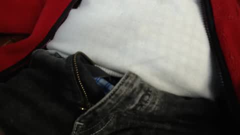 Erik online show from 03/04/25, 10:46