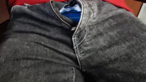 Erik online show from 03/09/25, 07:05