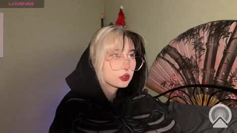 veryraretwins online show from 01/19/25, 07:15