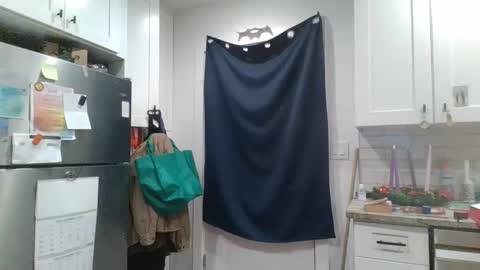 verysmallpeni online show from 12/13/24, 11:17