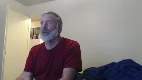 hairy man online show from 02/07/25, 12:53