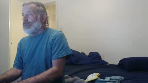 hairy man online show from 02/26/25, 01:11