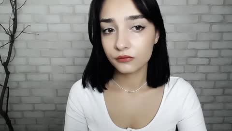 Ana online show from 12/26/24, 08:18