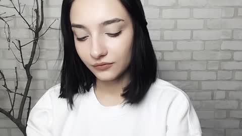 Ana online show from 01/21/25, 10:19