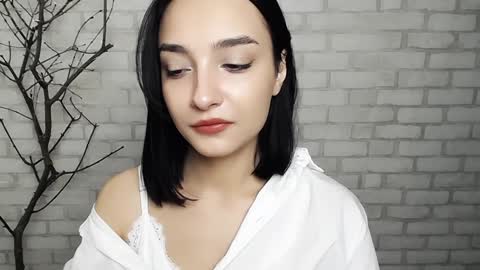 Ana online show from 02/01/25, 02:13