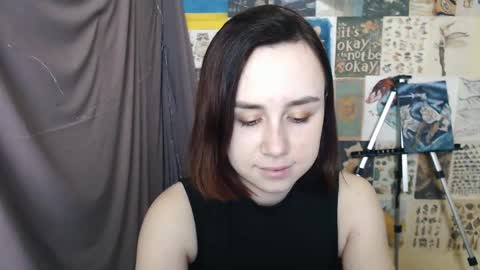 veryveryvery_shy online show from 01/21/25, 06:43