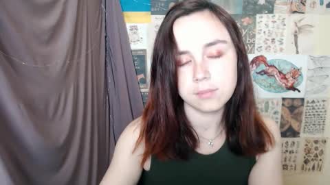 veryveryvery_shy online show from 09/22/25, 05:20