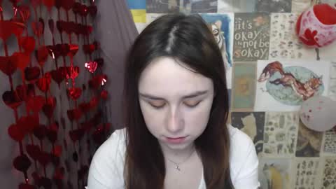 veryveryvery_shy online show from 02/19/26, 07:15