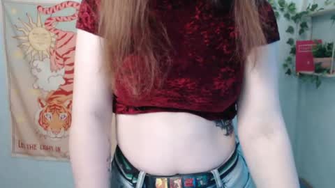 veryveryvery_shy online show from 06/06/26, 05:45